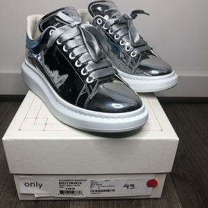 Alexander McQueen Men's Sneakers Metallic/Blue